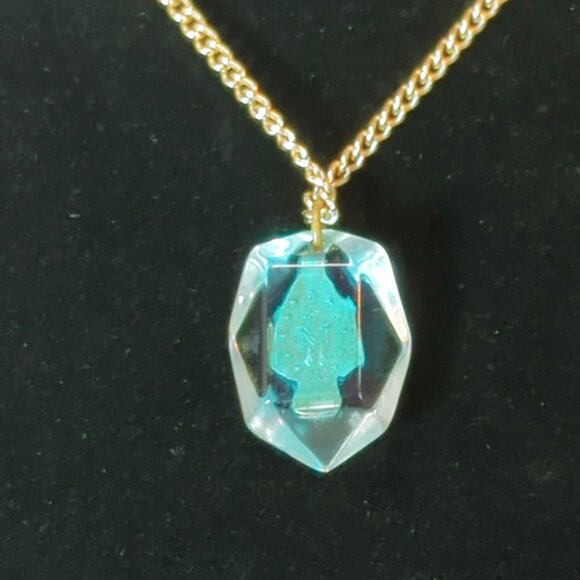 Vintage Miraculous Mary Blue Faceted Pendant With Gold-Tone Chain Necklace 19in - Picture 2 of 8